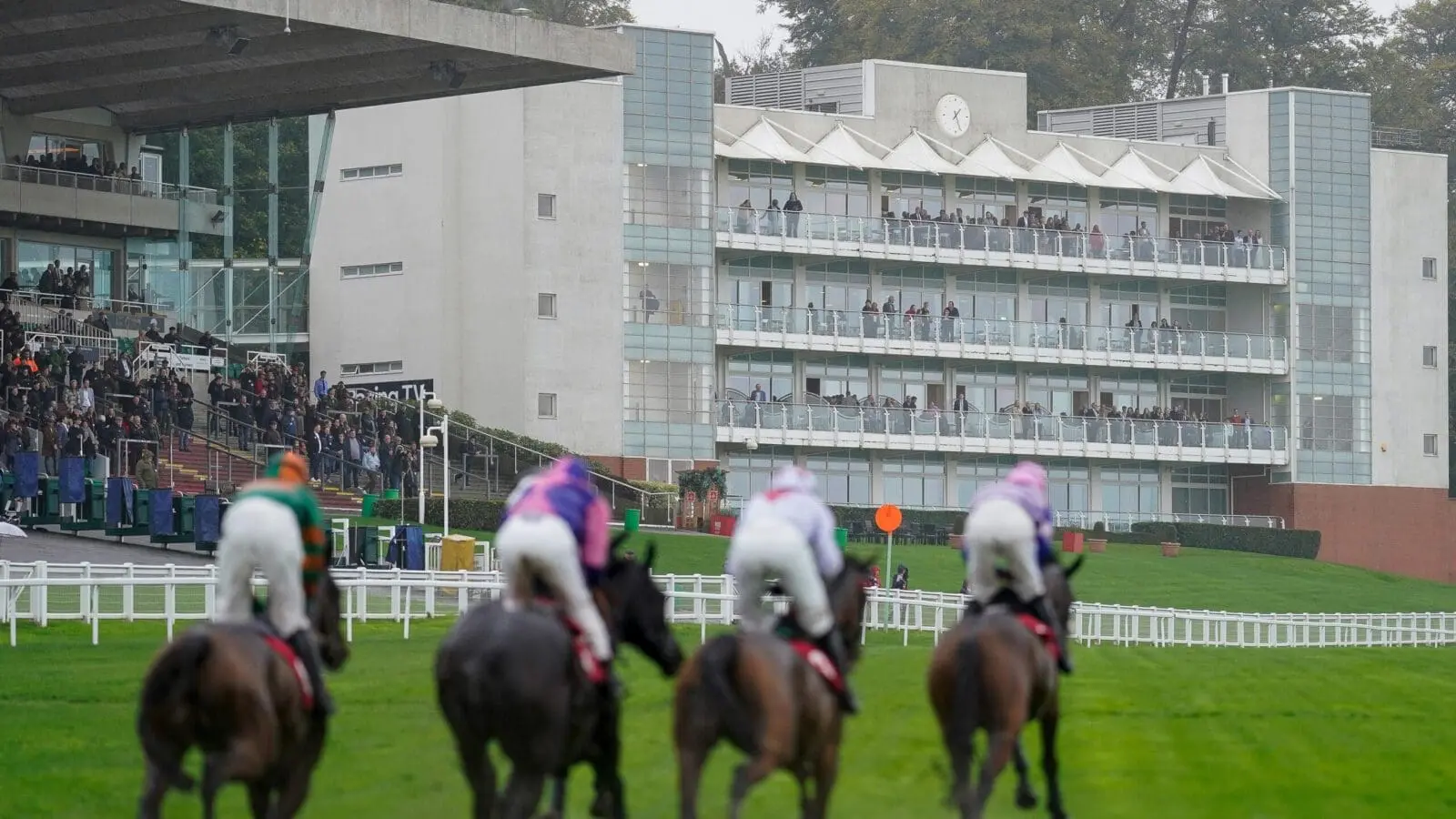 Sandown racecourse