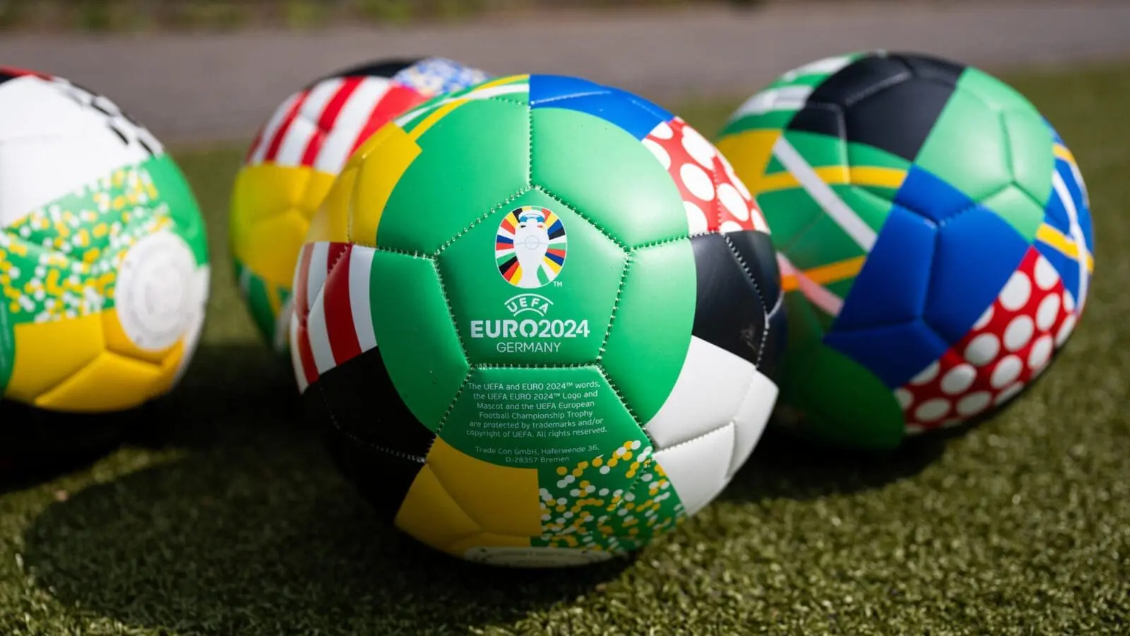 Euro 2024 ball scaled