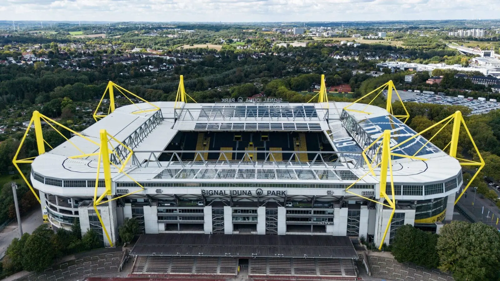 Signal iduna park westfalenstadion borussia dortmund scaled