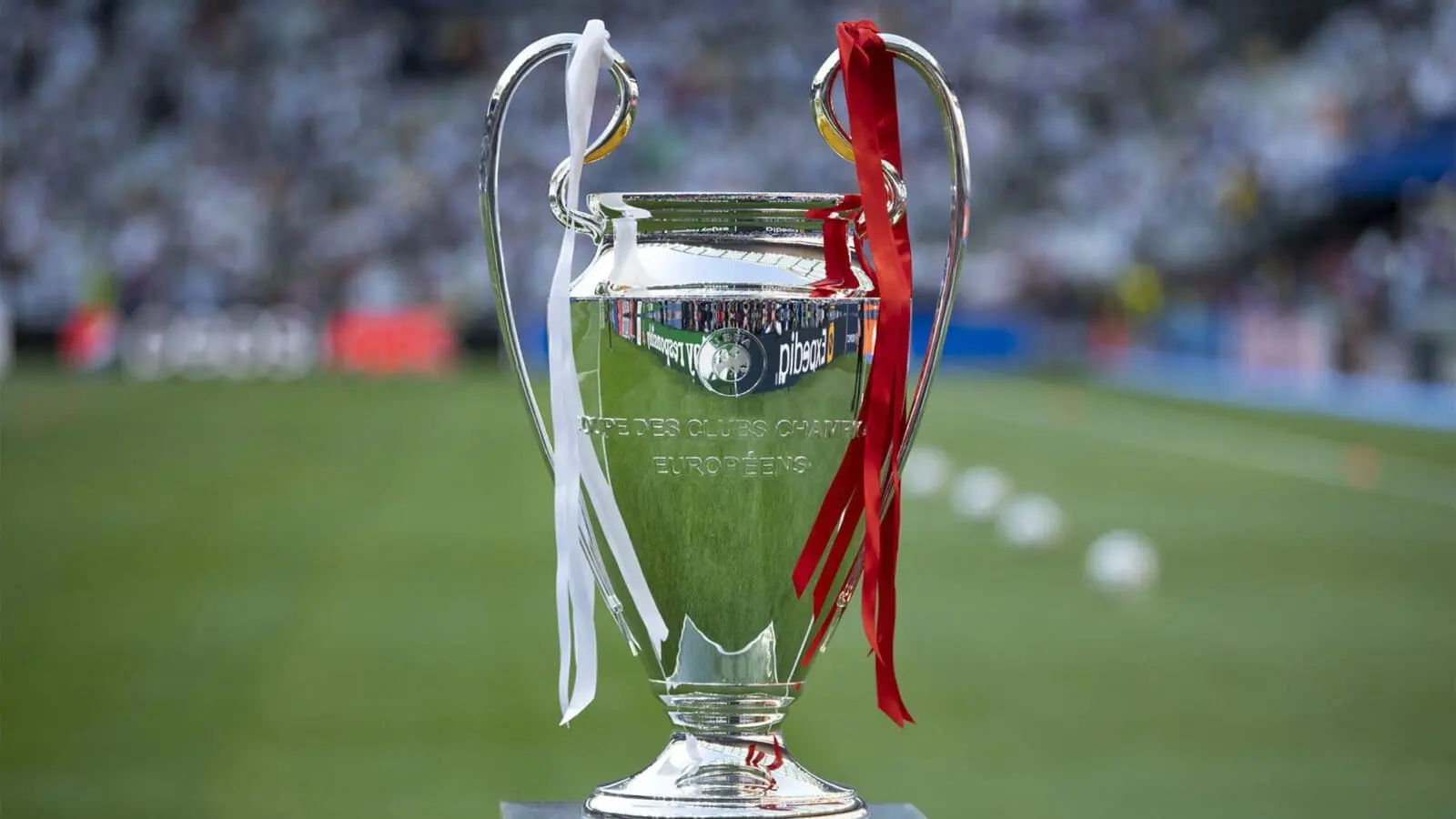 Champions league trophy scaled