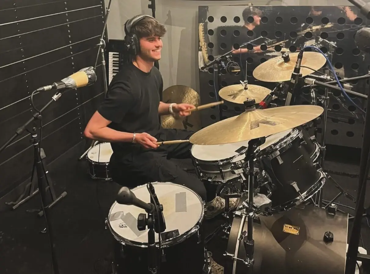 Joe drummer